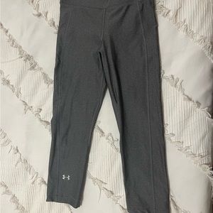 Under armor capris